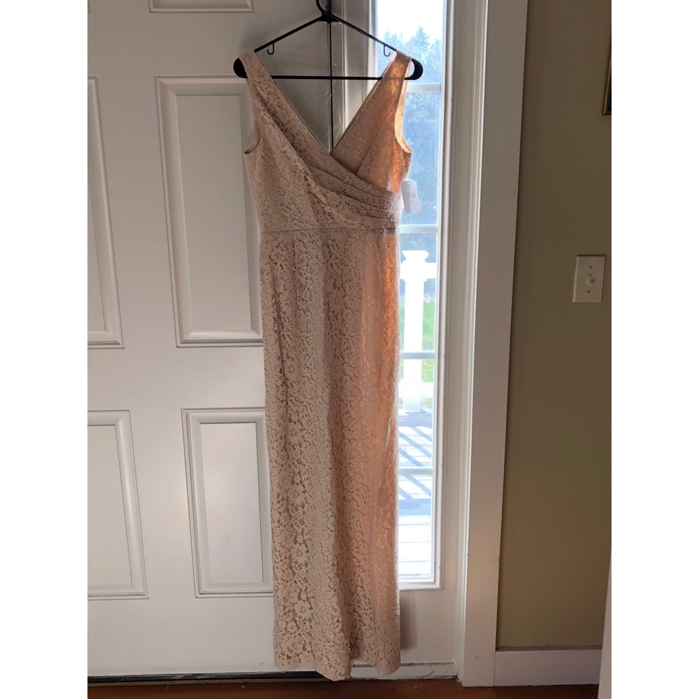 Donna Morgan Dress in Fawn Size 2 - Picture 1 of 3